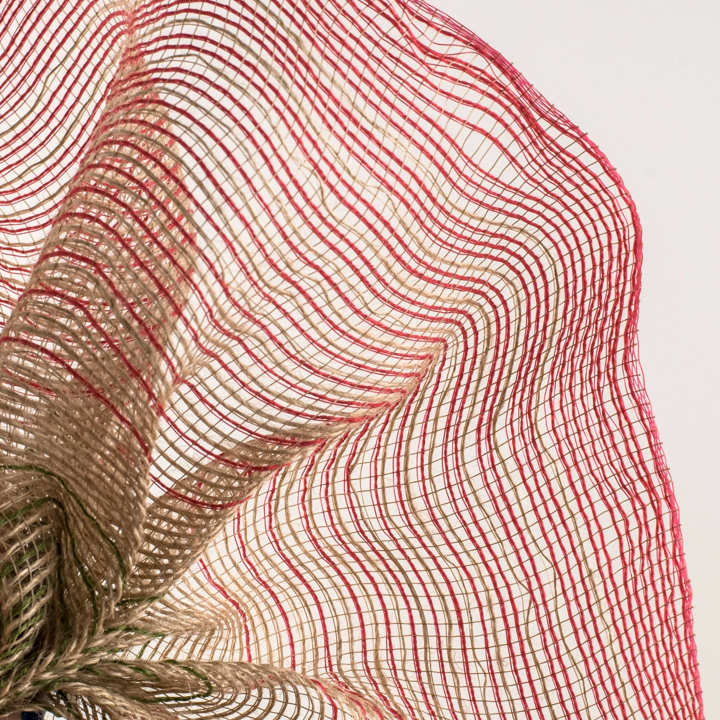 10" Burlap Deco Mesh: Christmas Ombré Jute