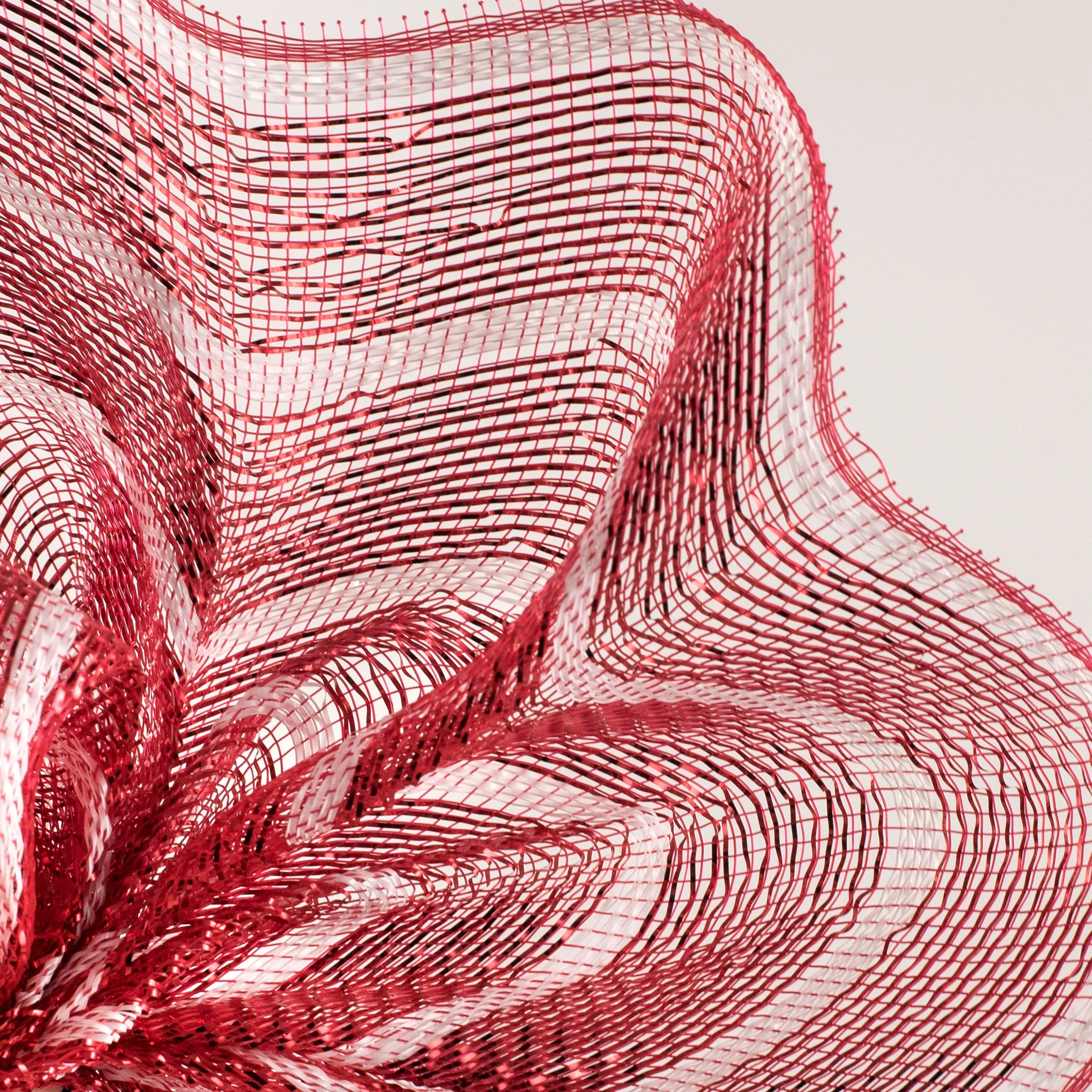 10" Poly Deco Mesh: Deluxe Red/White Stripe