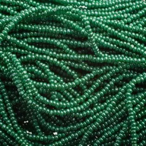13-29311 Czech Charlotte 8.2g Op Green Luster