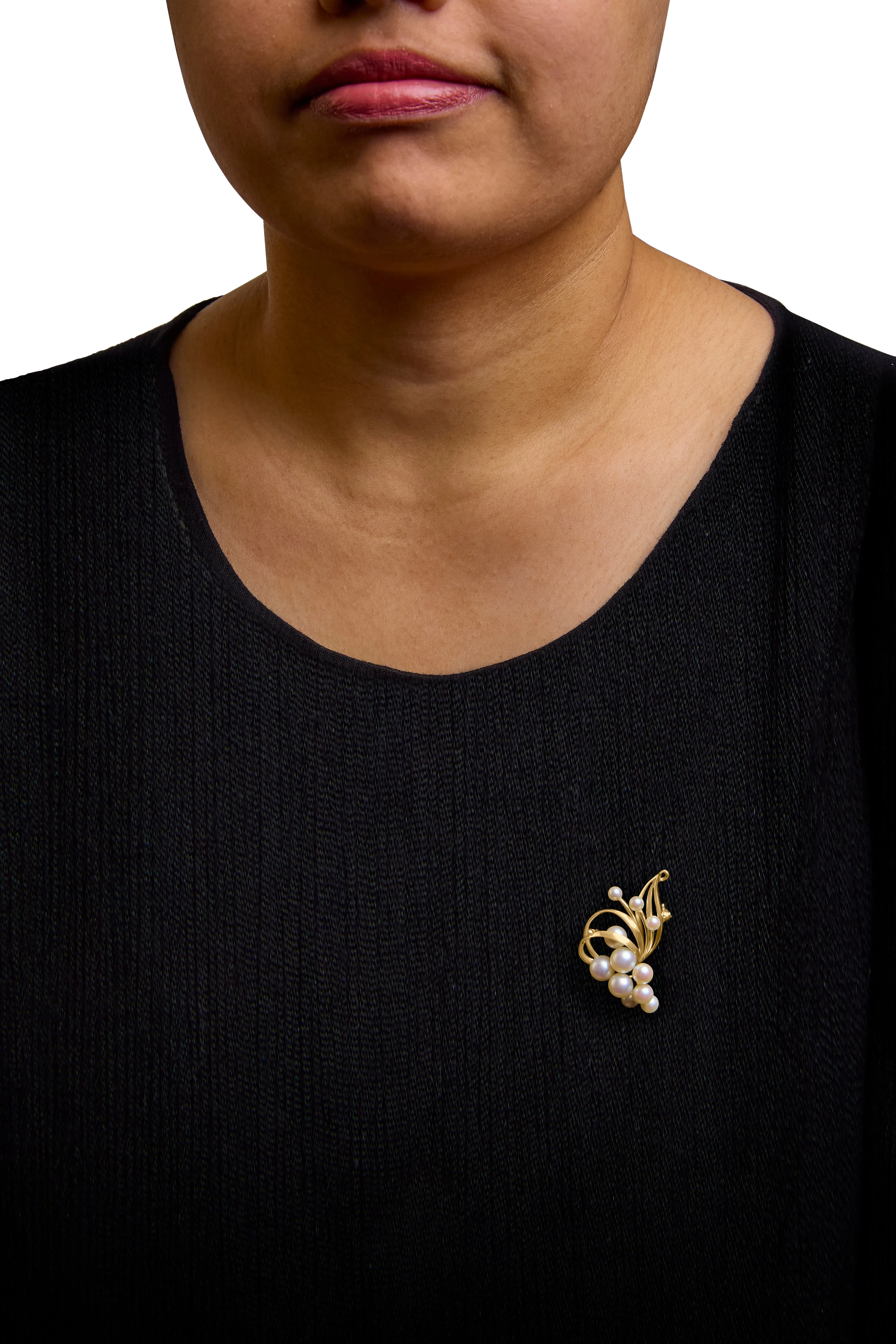 14K Yellow Gold Akoya Cultured Pearl Cluster Swirl Brooch Pin