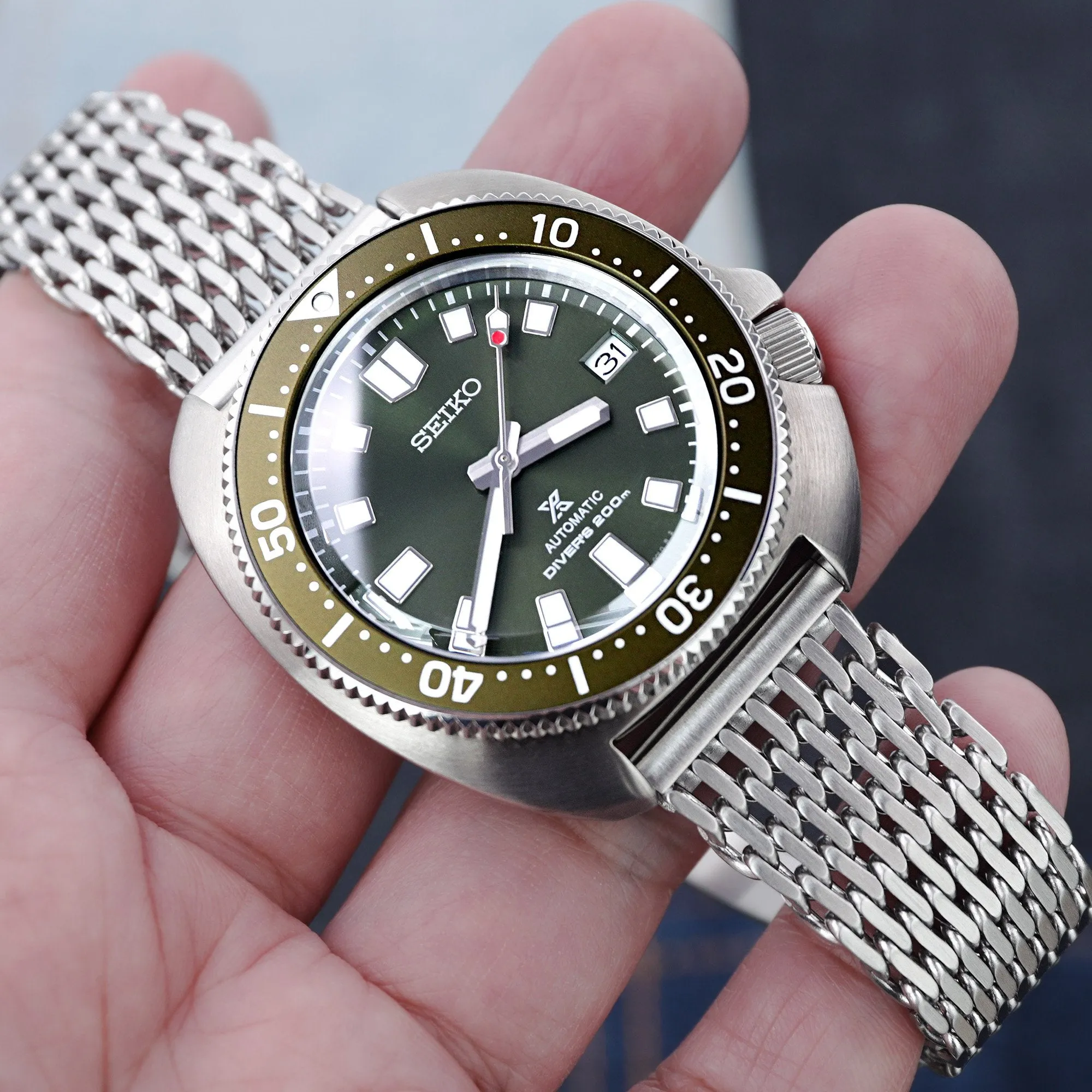 20mm Tapered Winghead SHARK Mesh Band, V-Clasp, B