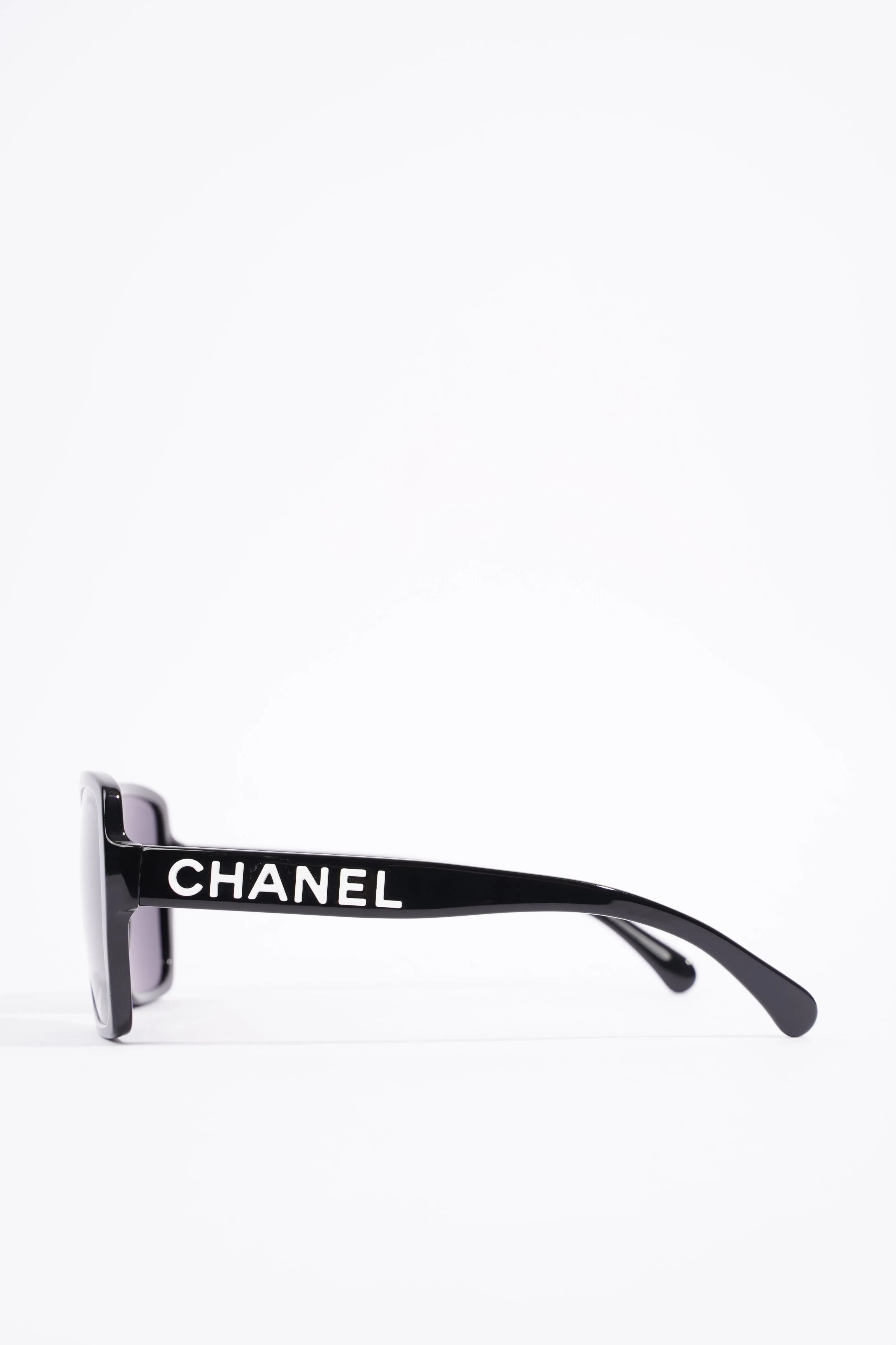 Chanel 5408-A Sunglasses Black Acetate 140