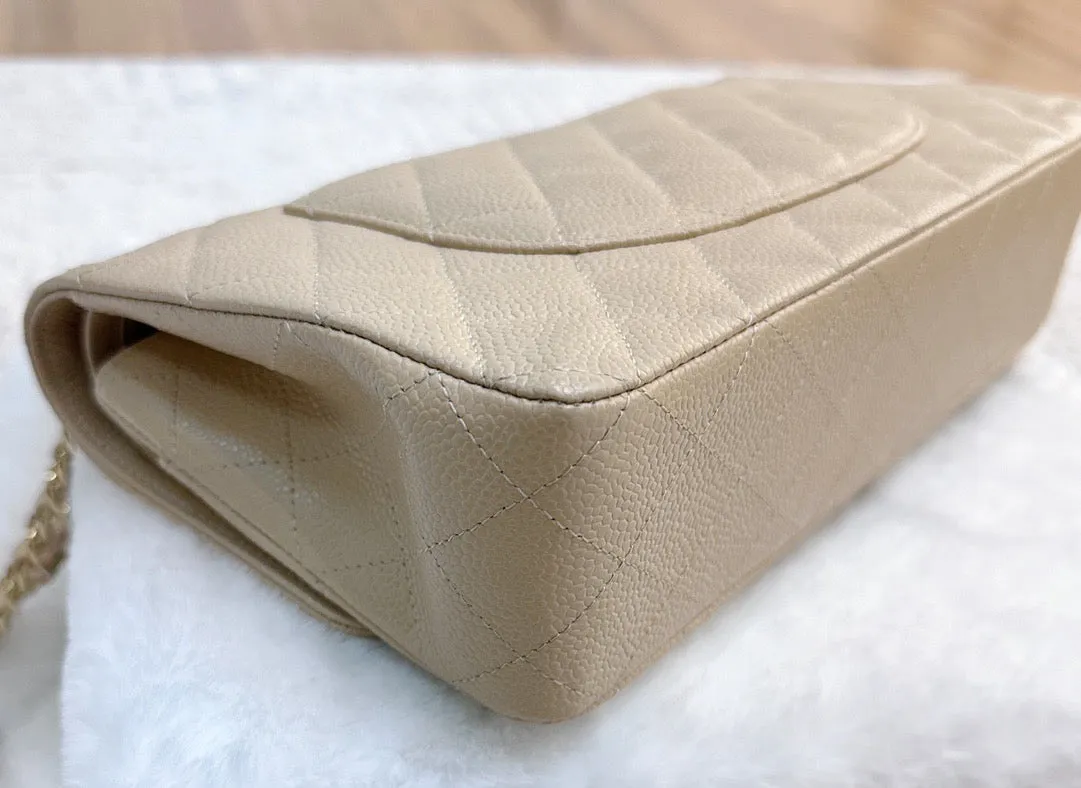 Chanel Classic Flap Medium Beige Clair GHW Caviar