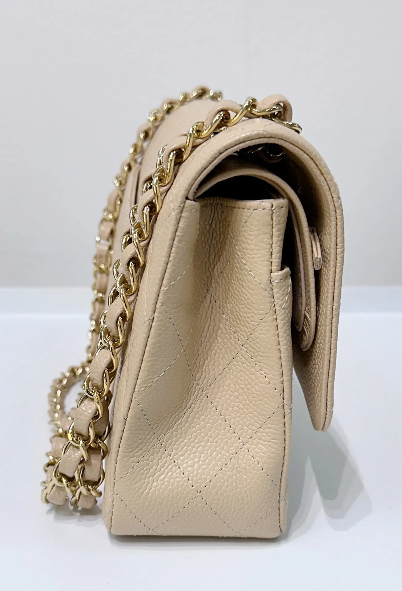 Chanel Classic Flap Medium Beige Clair GHW Caviar