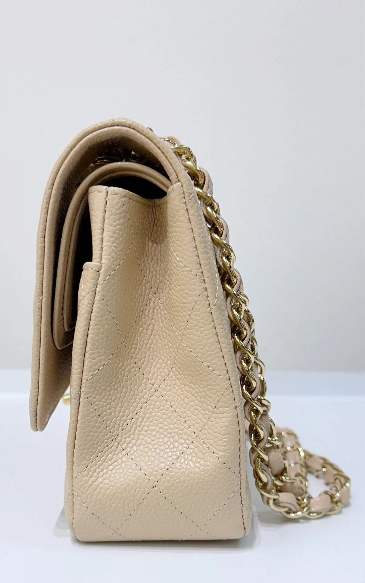 Chanel Classic Flap Medium Beige Clair GHW Caviar