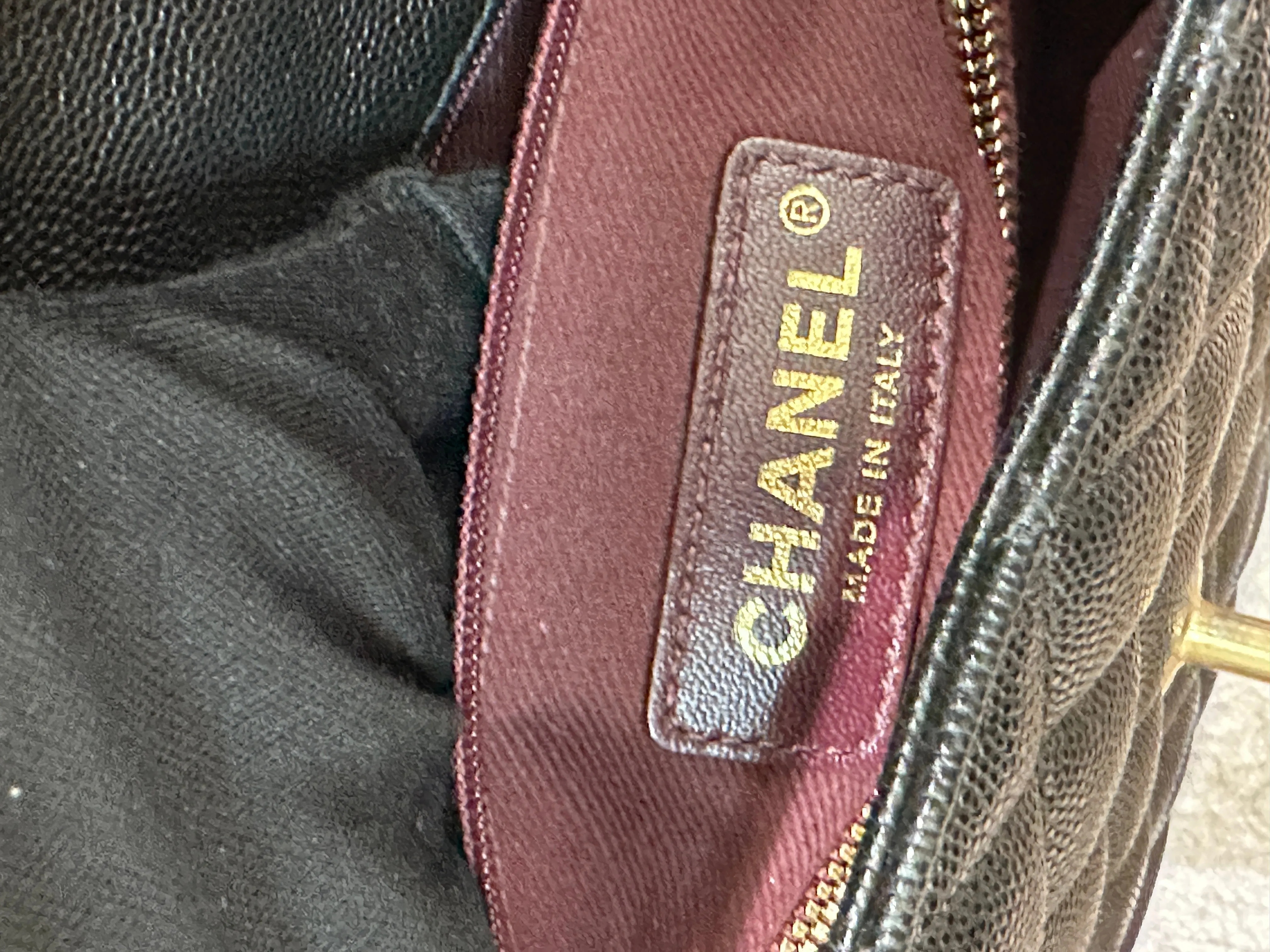 Chanel Coco Handle Cuir Matelasse Caviar Noir