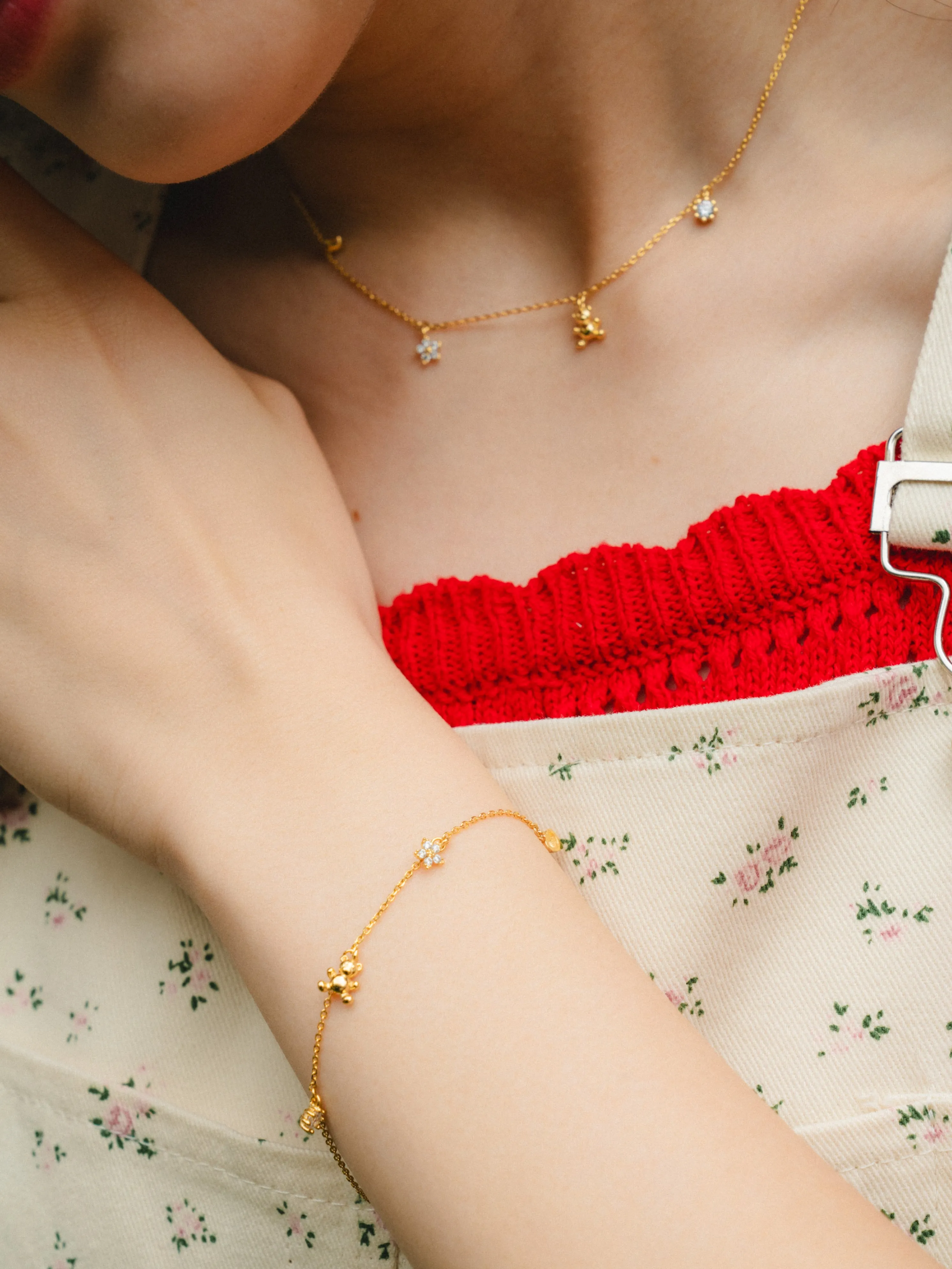 Charming Motif Necklace