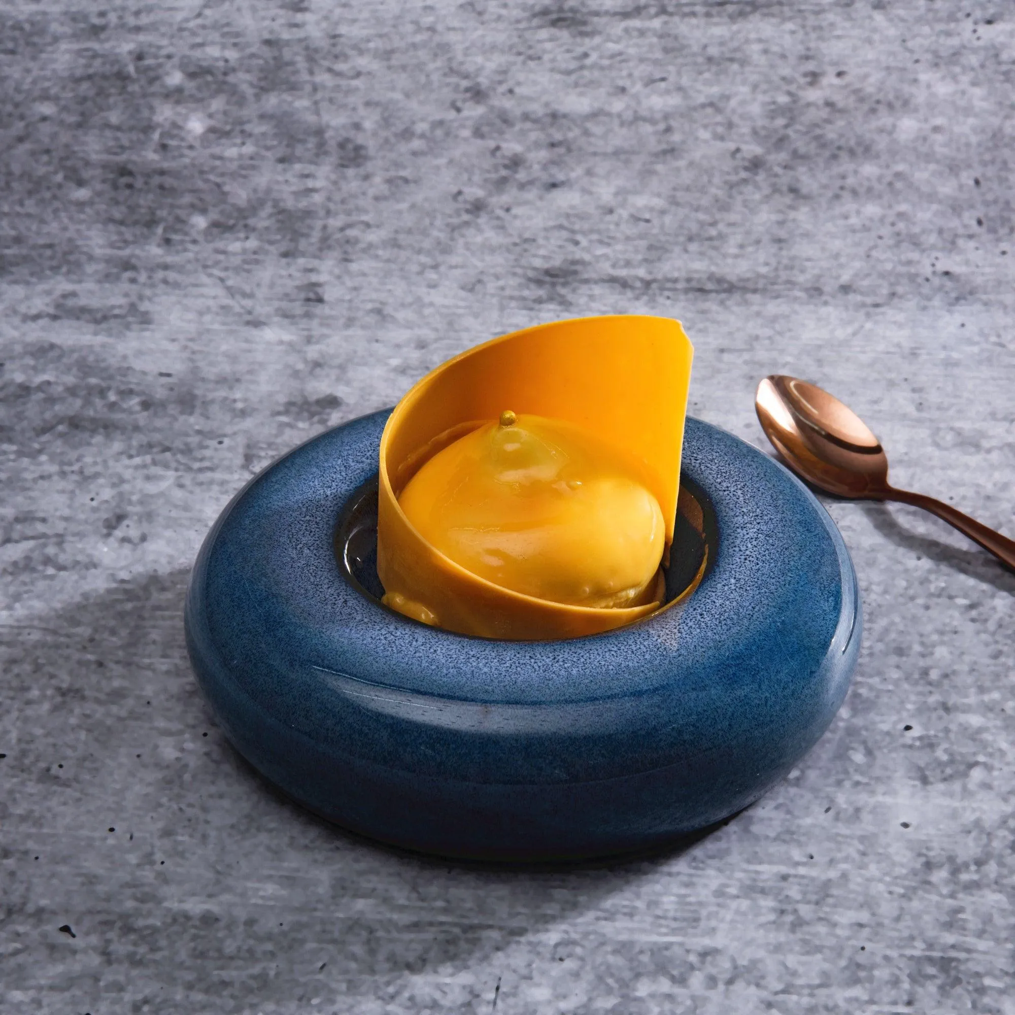 Charming  Serveware