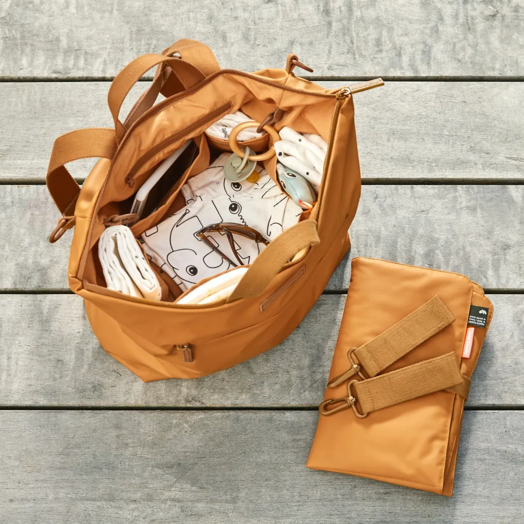 Done by Deer Nappy Bag Backpack – Grey