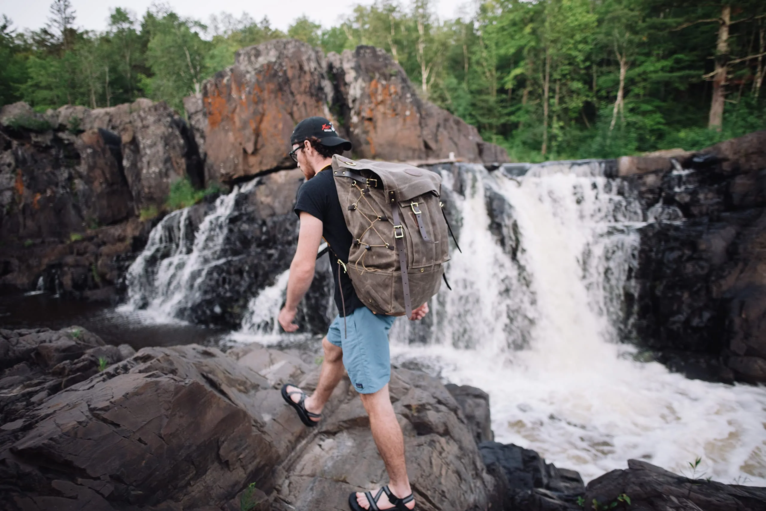 Frost River: Isle Royale Bushcraft Waxed Canvas Backpack