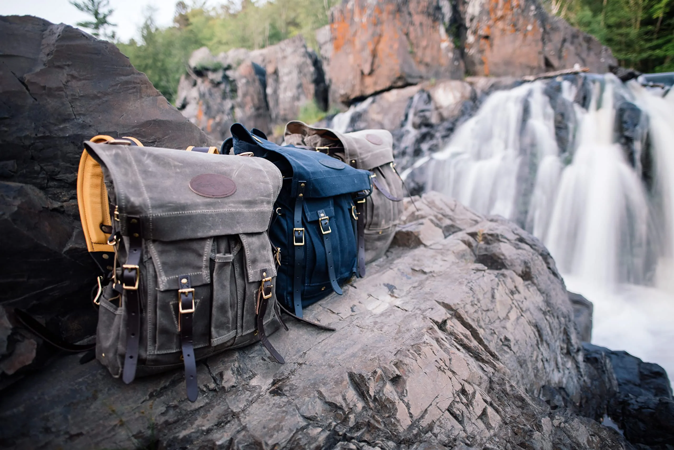 Frost River: Isle Royale Bushcraft Waxed Canvas Backpack