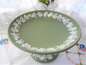 Green Jasperware Wedgwood Pedestal Dish Compote Tazza 1963 Server Grapevines