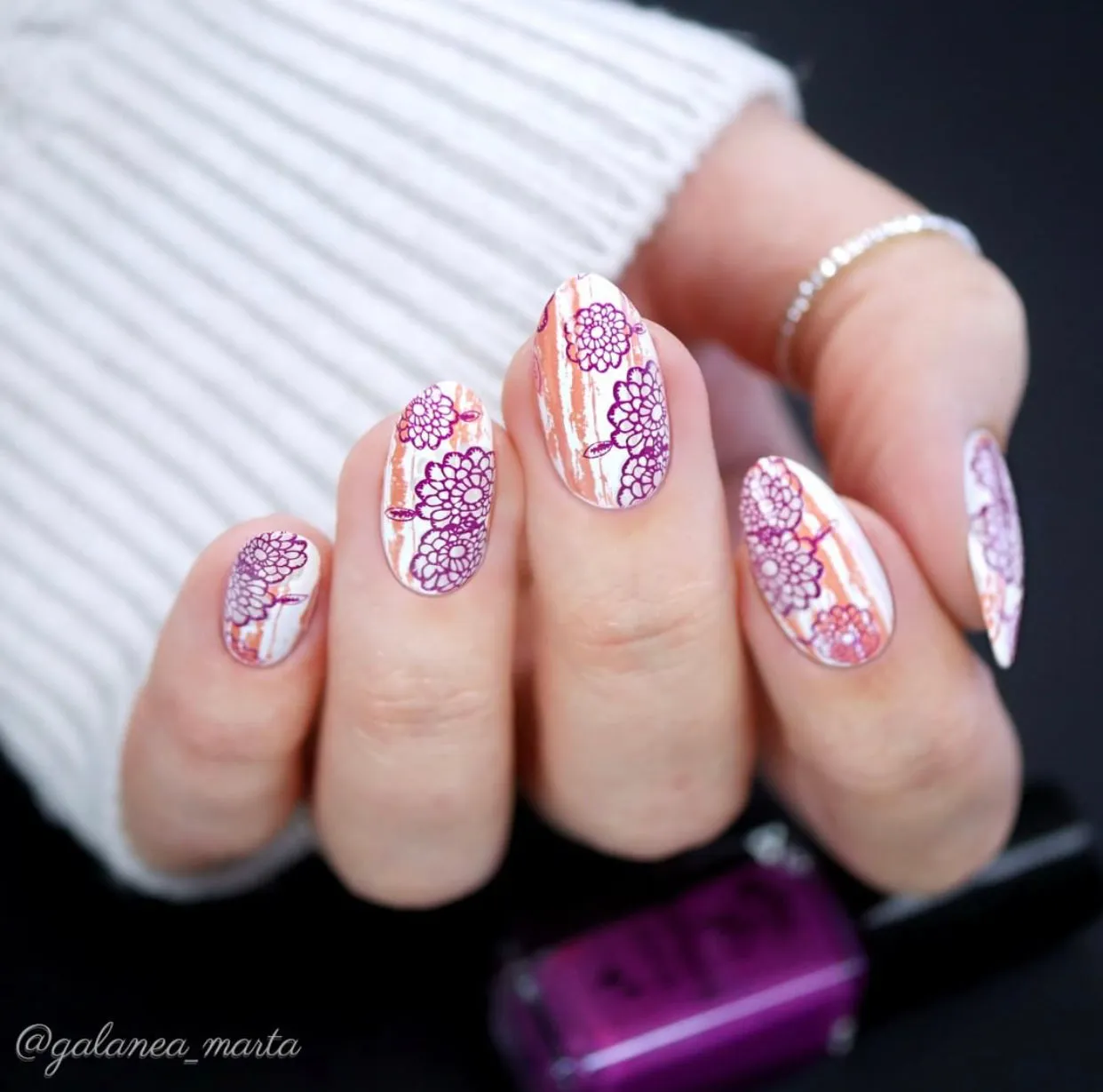 Grunge Series - Dainty (CjS-190) Steel Layered Nail Art Stamping Plate