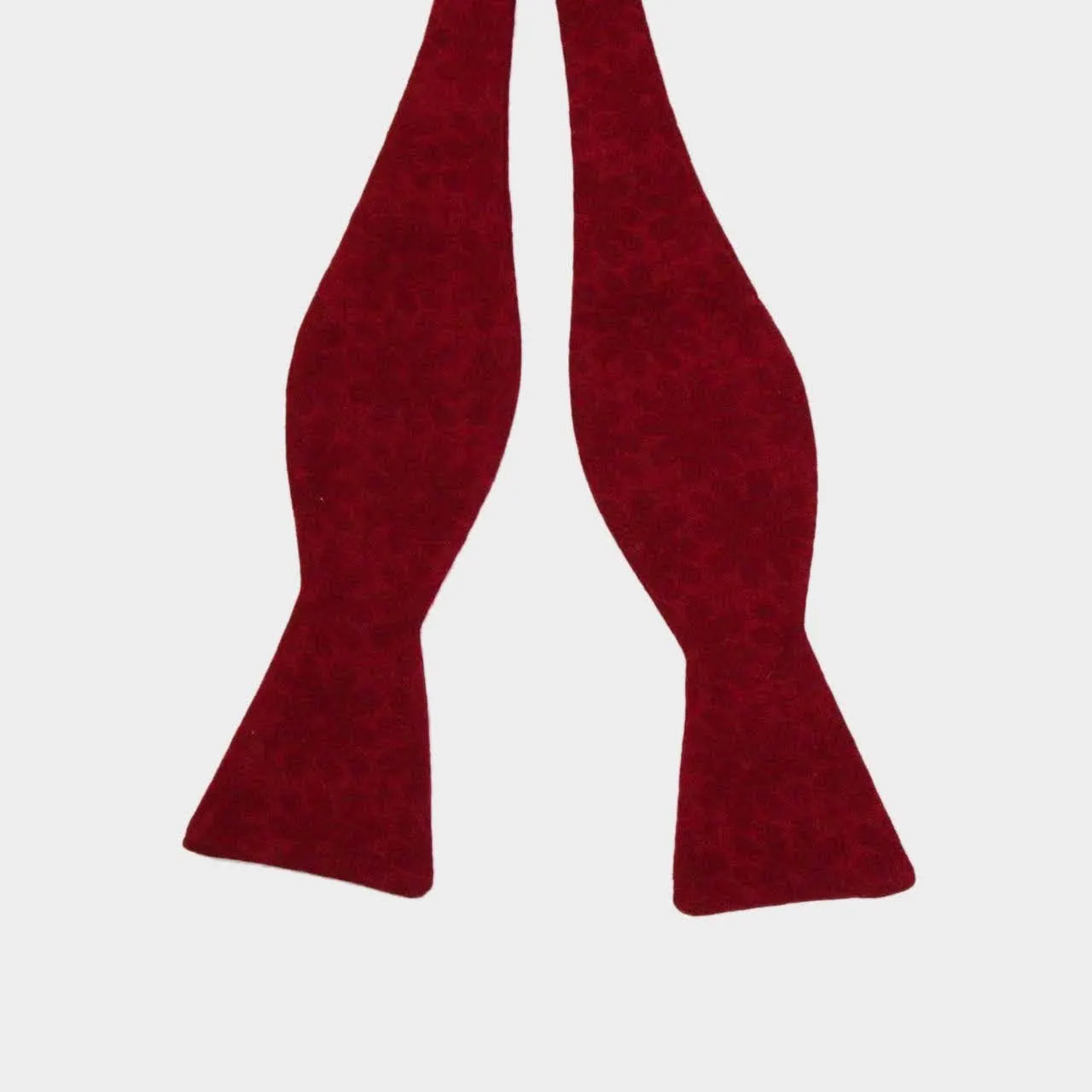 JENSEN || SELF-TIE BOW TIE