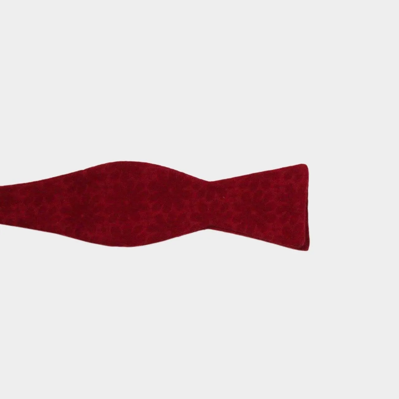 JENSEN || SELF-TIE BOW TIE
