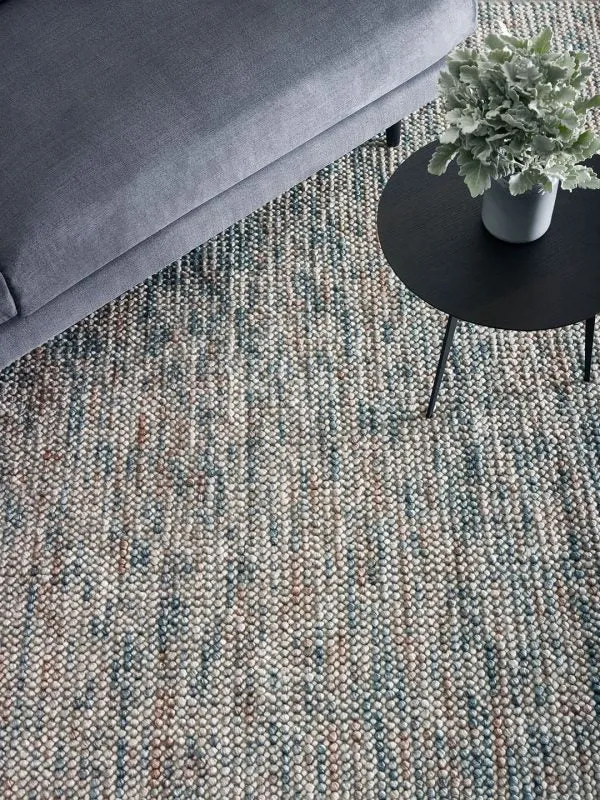 MAGIC RUG BY THE RUG COLLECTION