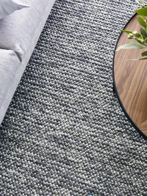 MAGIC RUG BY THE RUG COLLECTION