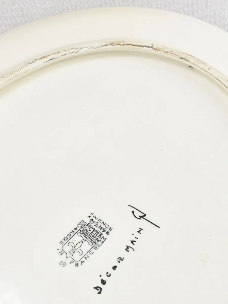 Oval bouillabaisse tureen with lobster handle - pink