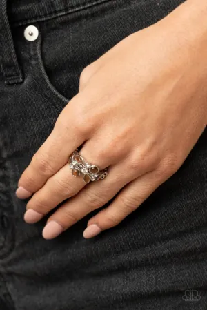 Paparazzi Ring ~ Leafy Luster - Brown