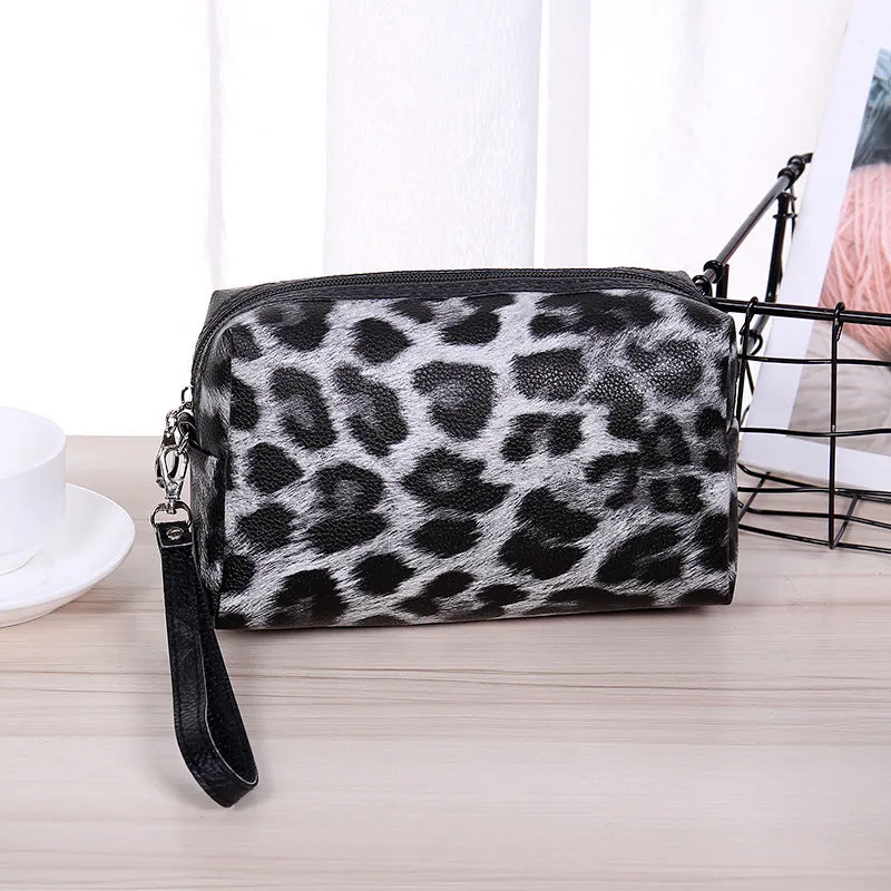 Paziye Portable Waterproof Leopard Makeup Wash Bag