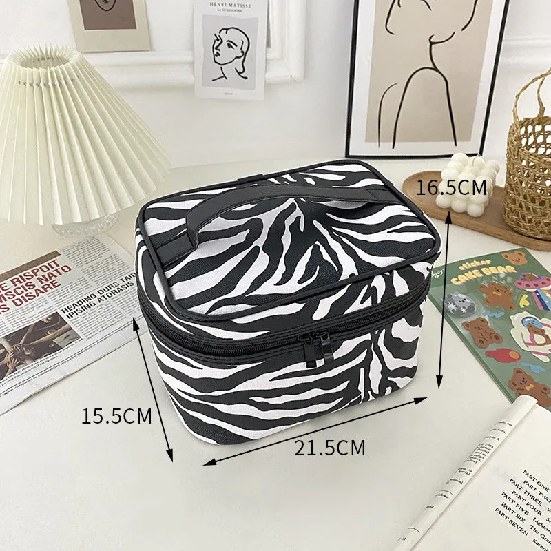 Paziye Portable Waterproof Leopard Makeup Wash Bag