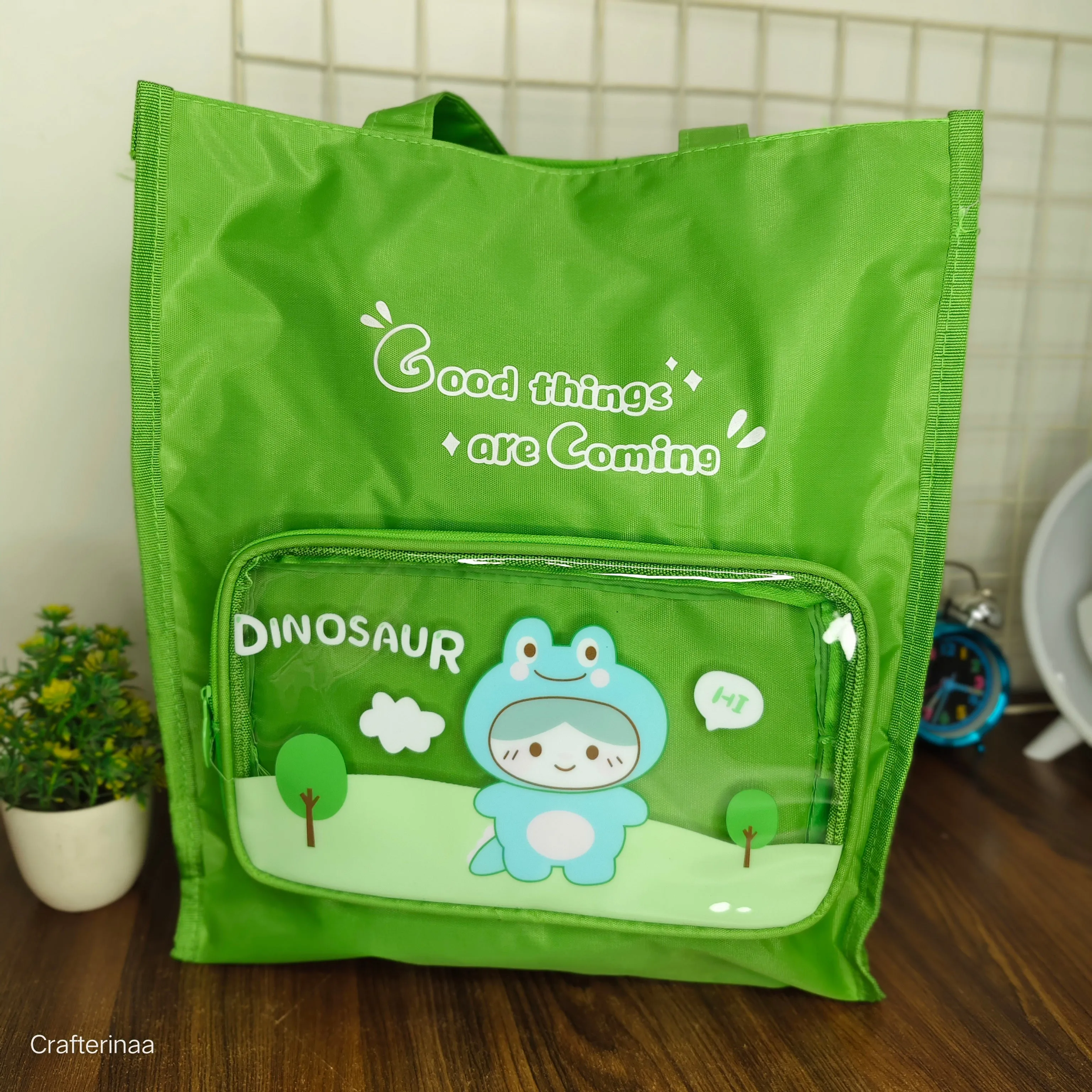 Premium Kawaii Tote bags with 3 compartments 
Stylish and Trendy Travelling Bag for Boys and Girls