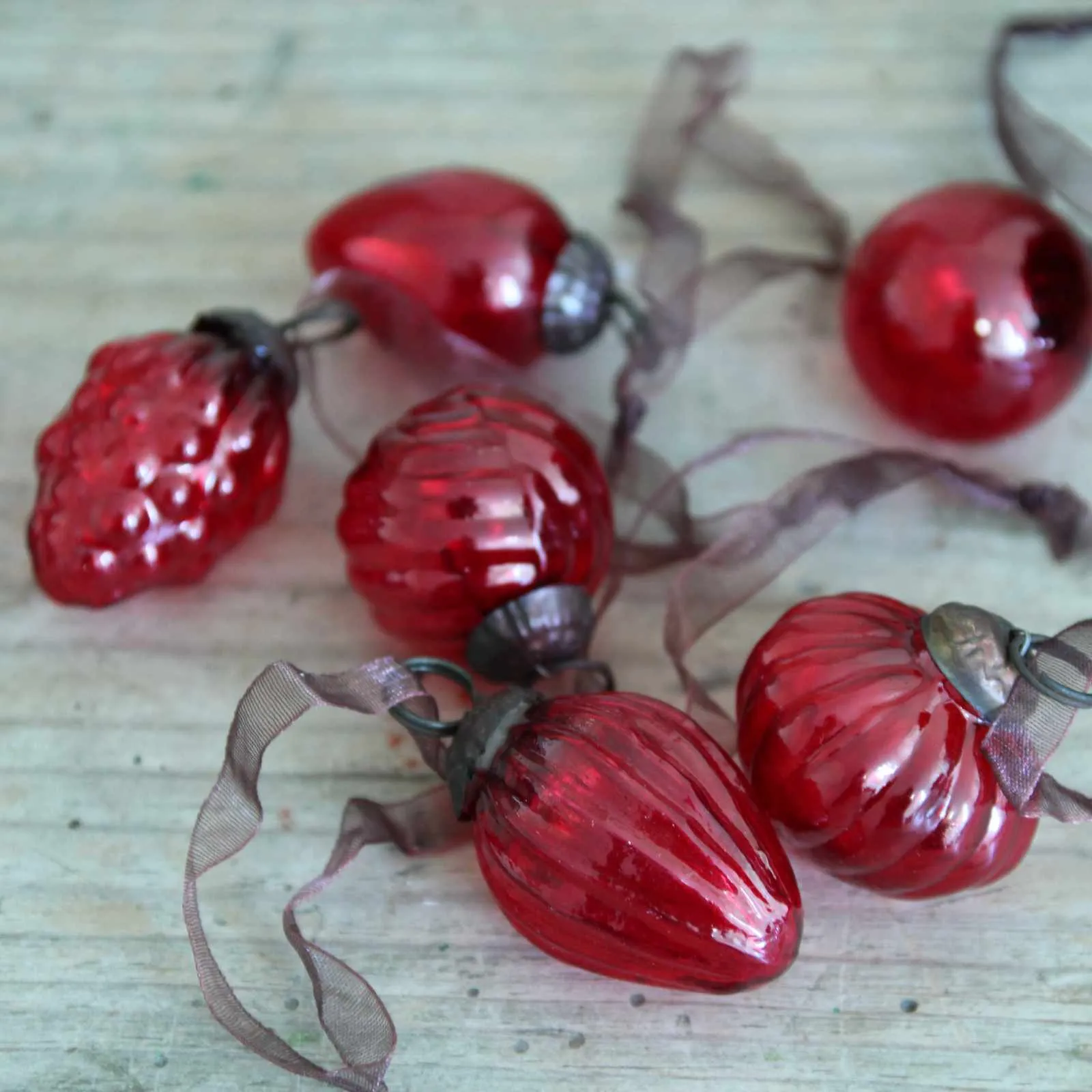 Set of Six Mini Glass Decoration - Red