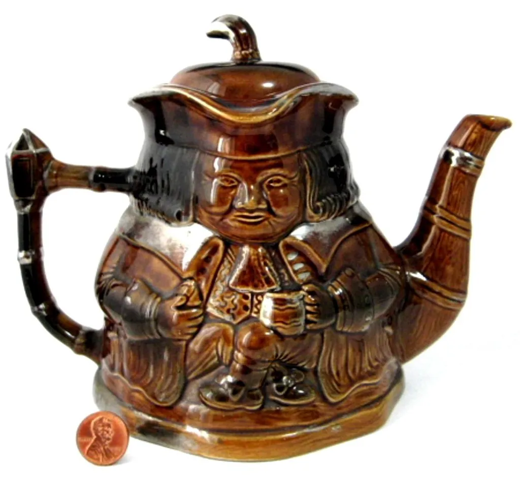 Toby Teapot Character Jug Gold Luster England Price Kensington 1940s Double Sided