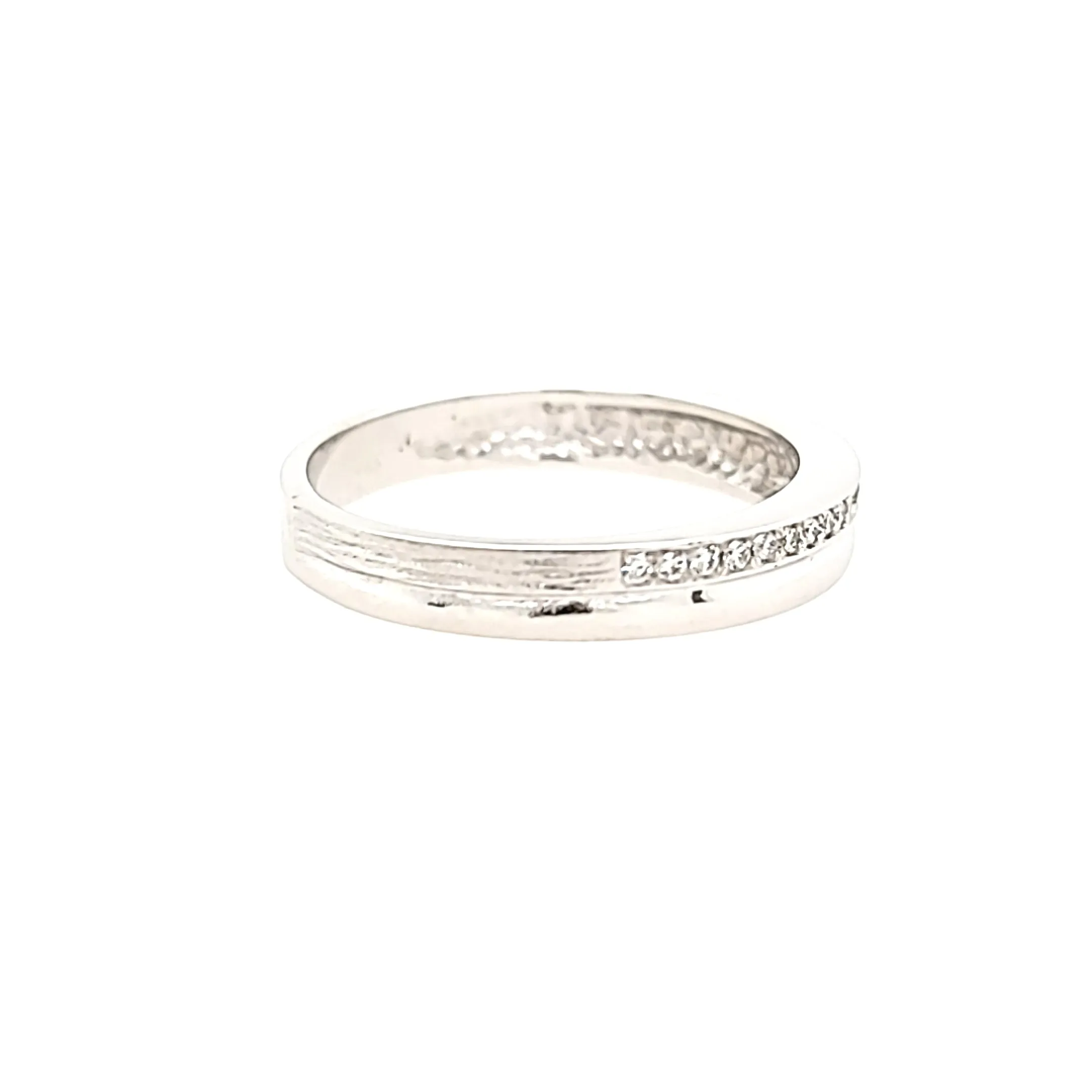 White Gold Diamond Row Textured Ring (I7267)