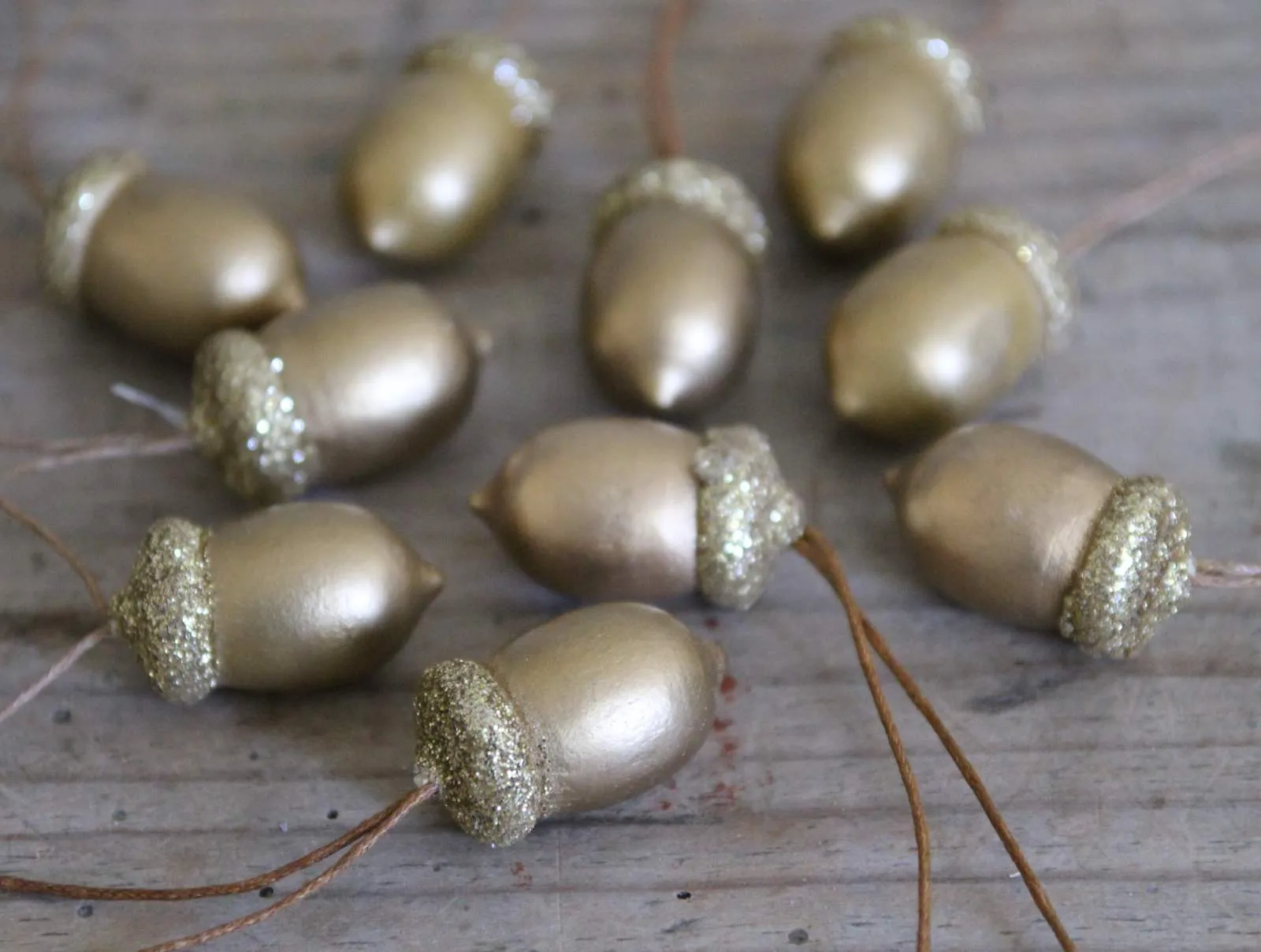 Wooden Gold Acorn Decoration